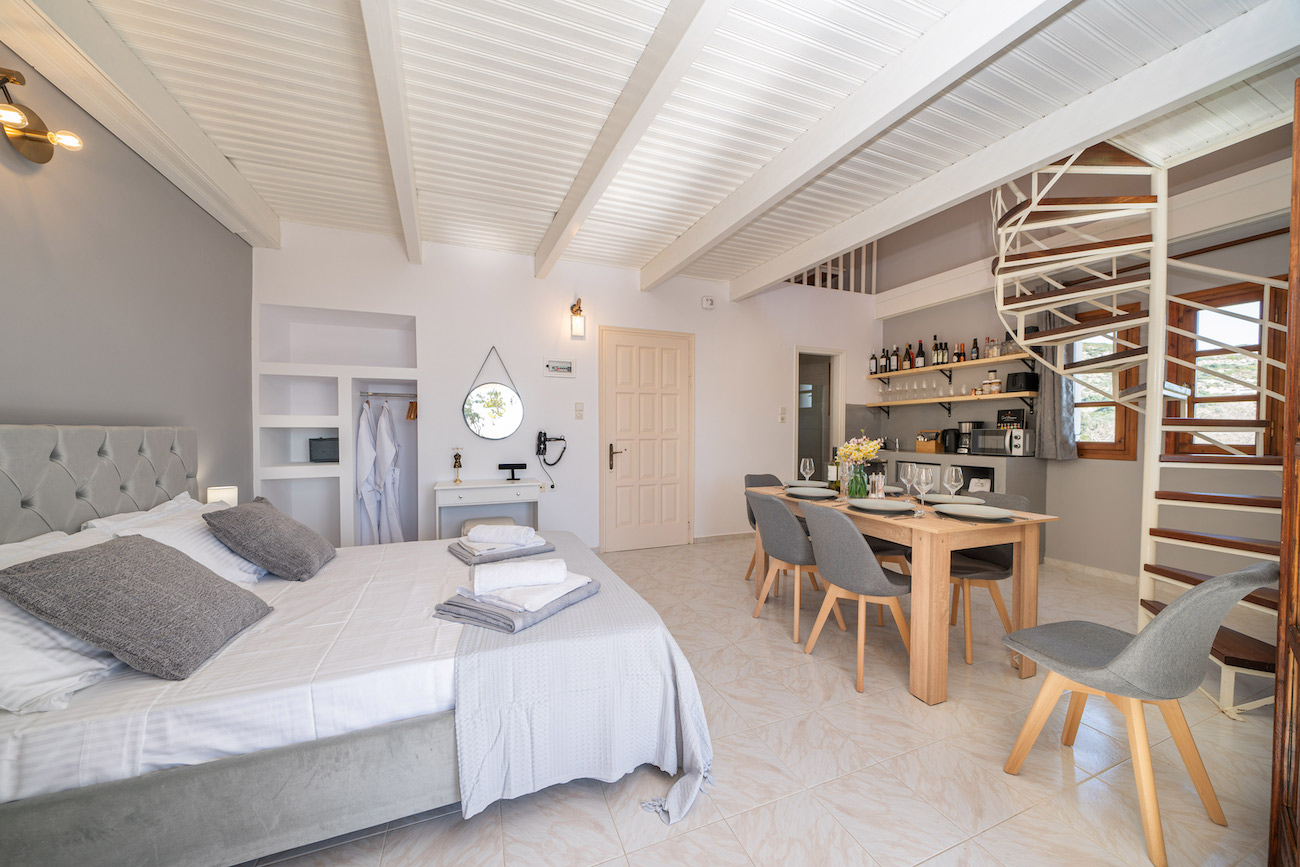 Kefalonia Apartments - Southbank Seafront Apartments Kefalonia - Accommodation Kefalonia